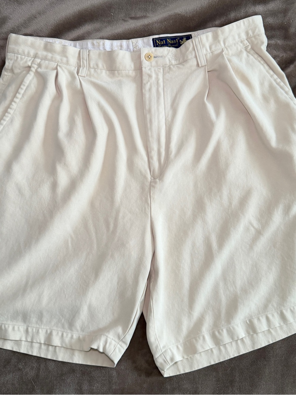 Nat Nast 100% Silk Pleated Chino Men’s Beige Shorts Size 38